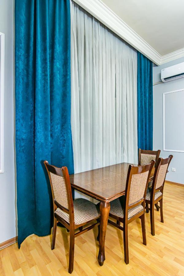Rolls Royce Apartment Baku Exterior foto